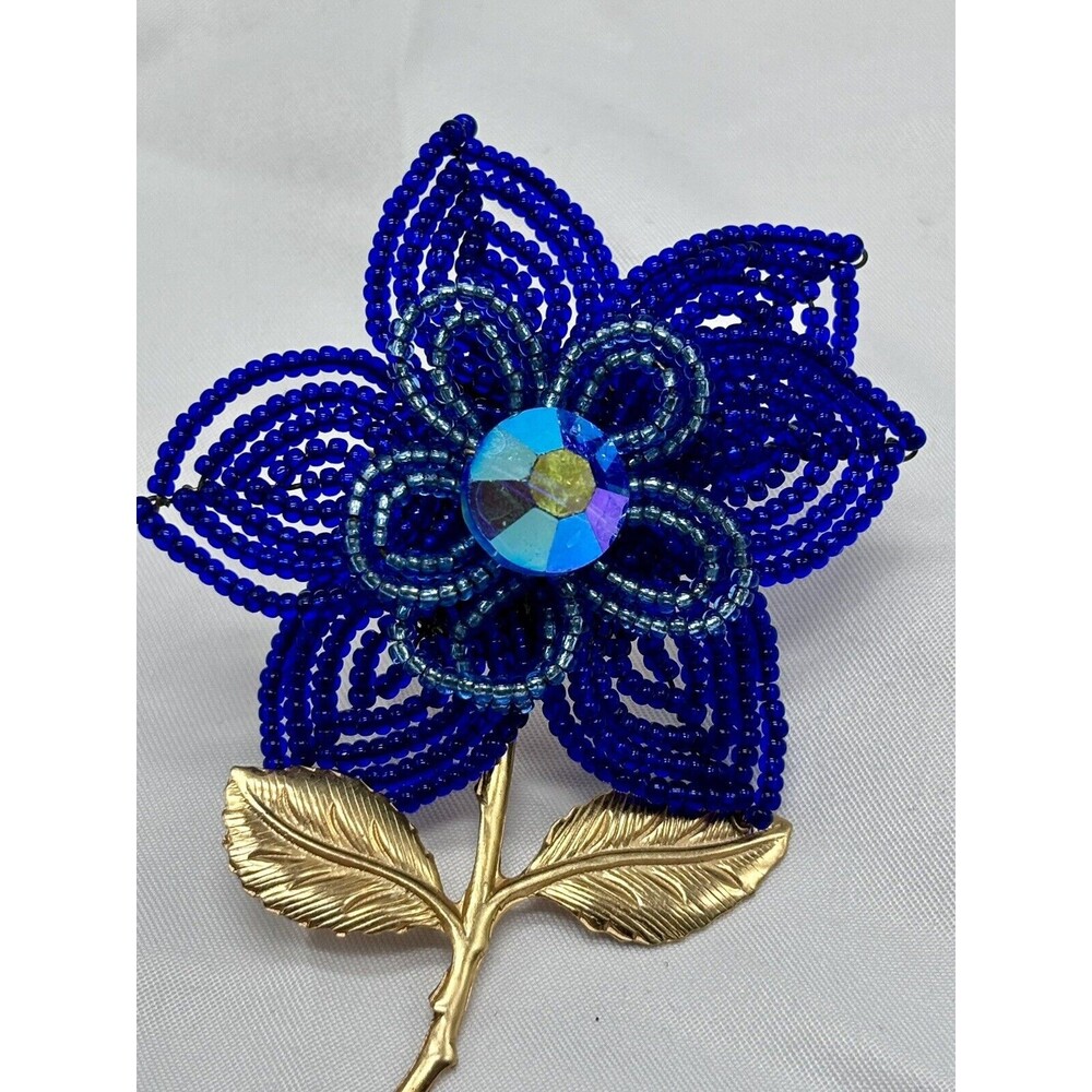 Vintage Beaded Flower Brooch Jewlery Pin Goldtone 3" READ